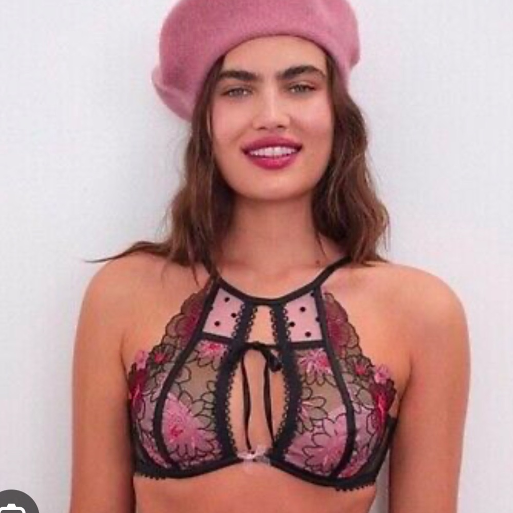 For Love and Lemons Zinnia High Neck Embroidered Bra NWT Black Floral